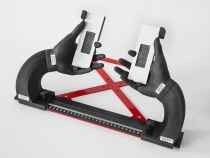 LD.COM-乐动（中国）
 中国人双手持模型